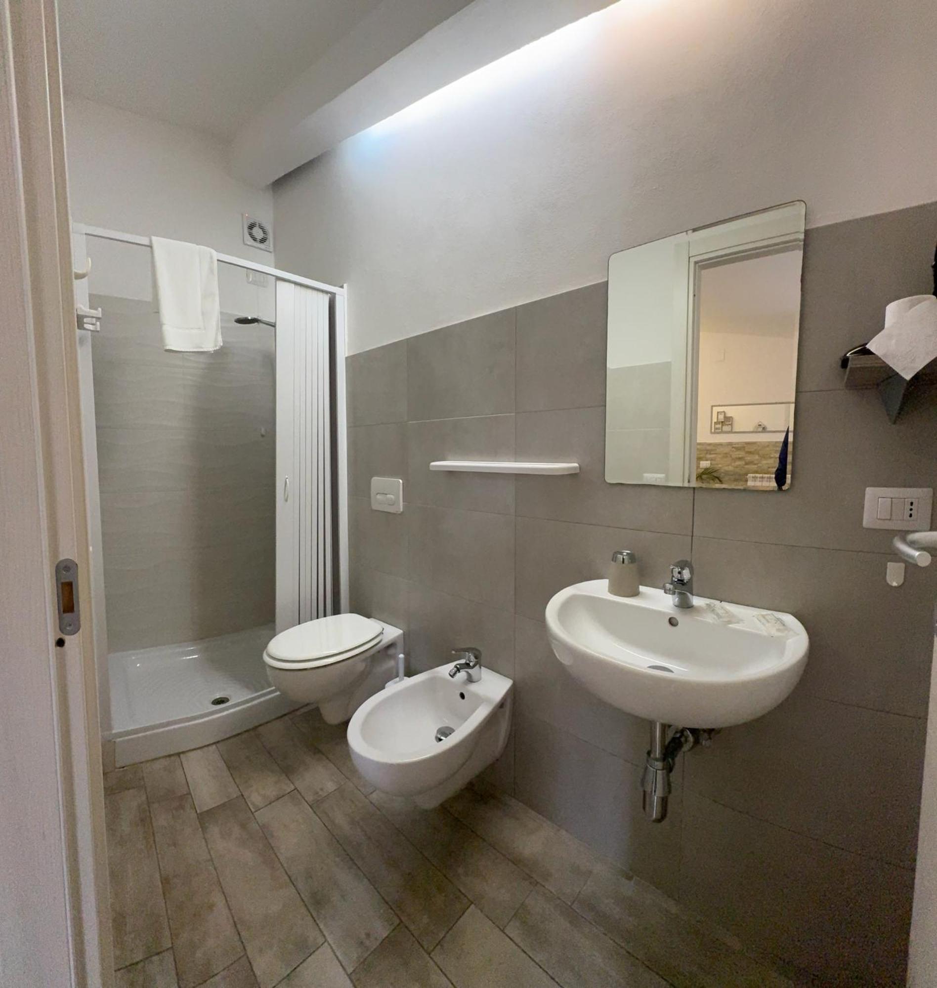 Villa Garden Drapia Ngoại thất bức ảnh